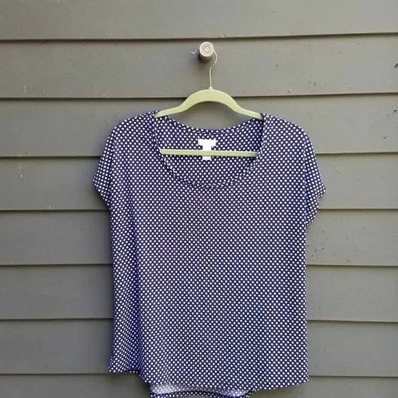 Chicos Navy White Polka Dot Top size 2 - Picture 8 of 10